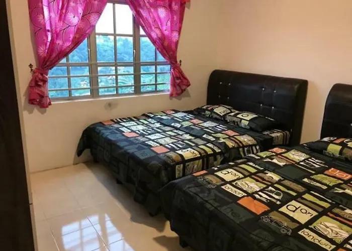 Emerald Apartment